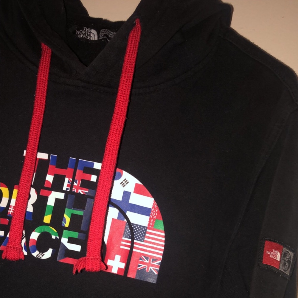 northface hoodie